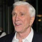 2010__11__Leslie_Nielsen_Nov29newsnea 149&#215;150.jpg