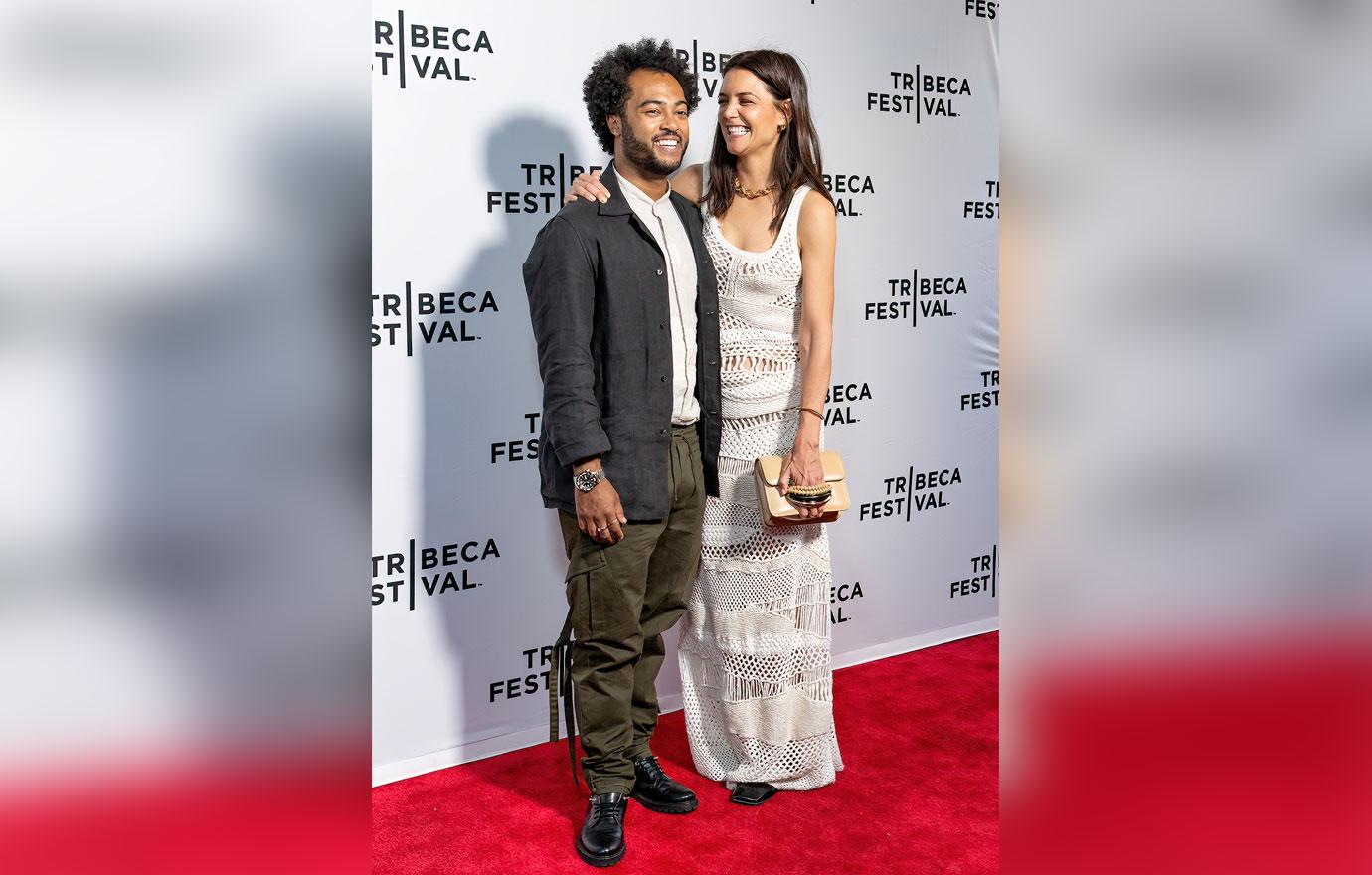 katie holmes and boyfriend bobby wooten iii attend alone together premiere